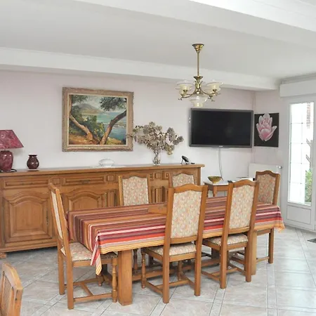 بيت للعطل Holiday Home Rue Du Marechal Foch *
